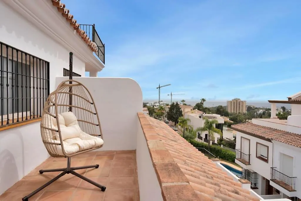 Adosado Con Solarium Y Piscina En Marbella Este - Vistamar 16